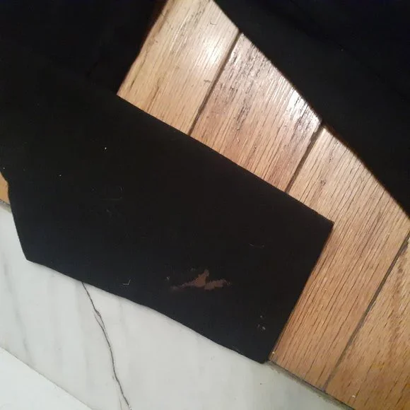 Beautiful TUNIC - Picture 3 of 4